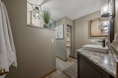 20735 Wolf Rd, Mokena, IL 60448 photo 10