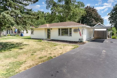 16649 W 147th Pl, Lockport, IL 60441