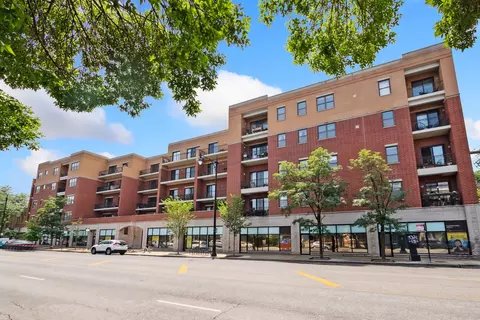 3125 W Fullerton Ave #508, Chicago, IL 60647