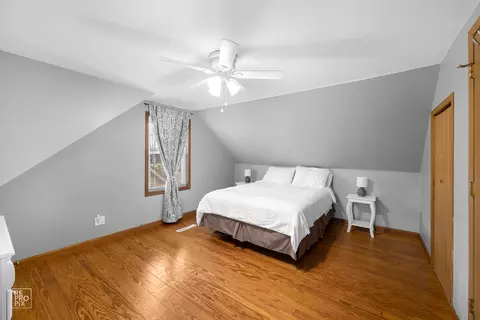 Bedroom - 7314 W 113th Pl, Worth, IL 60482 photo 4 of 5