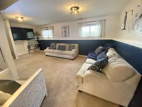 Living - 1615 Meadow Ln, Mchenry, IL 60050 photo 2 of 2