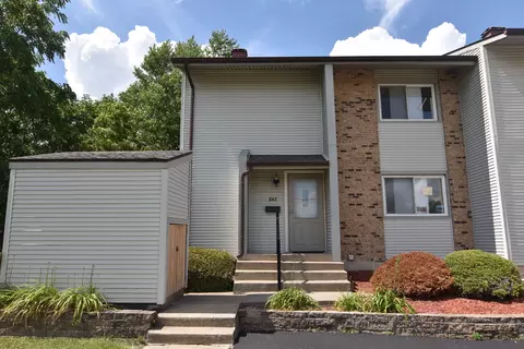 842 Oakside Ln, University Park, IL 60484