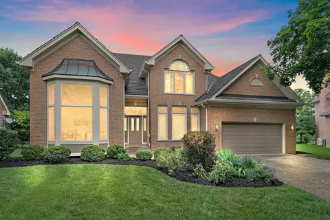 1521 Pendelton Ct, Palatine, IL 60067