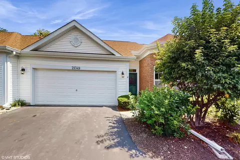 21349 W Juniper Ln, Plainfield, IL 60544