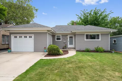 231 W Hickory Rd, Lombard, IL 60148
