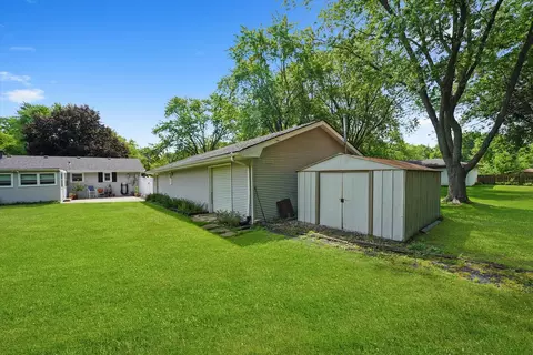 Exterior - 2425 Lockner Blvd, Joliet, IL 60431 photo 4 of 5