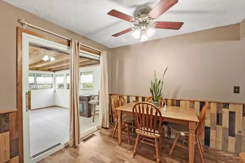 Dining - 2425 Lockner Blvd, Joliet, IL 60431 photo 3 of 3
