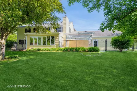 Exterior - 65 Old Post Rd, Montgomery, IL 60538 photo 3 of 8