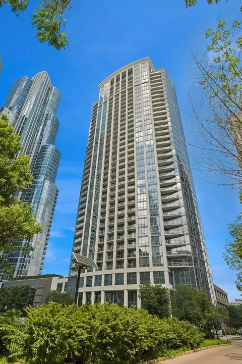 1235 S Prairie Ave #3607, Chicago, IL 60605