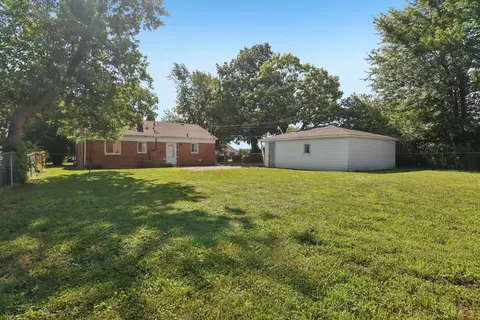 Exterior - 15444 Albany Ave, Markham, IL 60428 photo 5 of 7