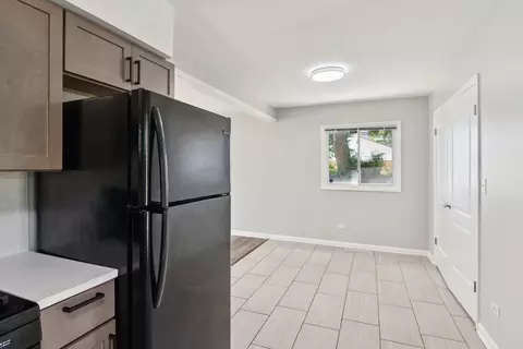 Kitchen - 15444 Albany Ave, Markham, IL 60428 photo 3 of 3