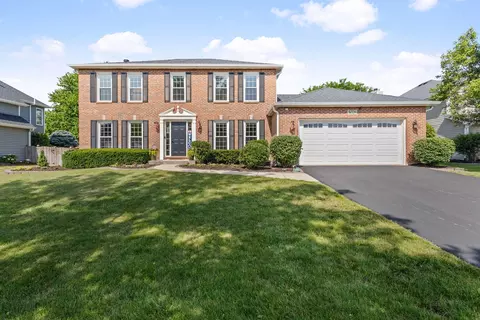 5028 Switch Grass Ln, Naperville, IL 60564