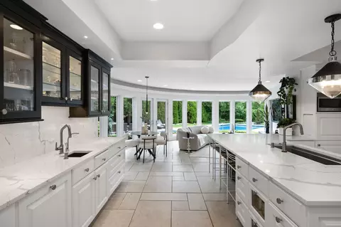 Kitchen - 96 Harbor St, Glencoe, IL 60022 photo 3 of 3