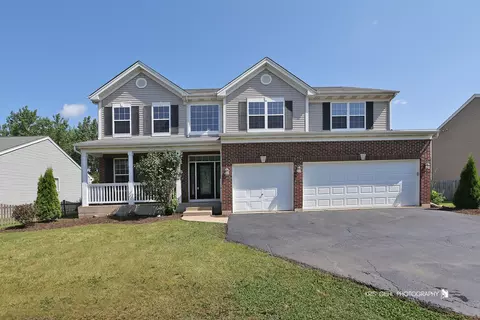 1305 Lilac Ln, Harvard, IL 60033