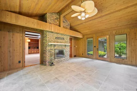 2050 Alschuler Dr, Aurora, IL 60506 photo 15
