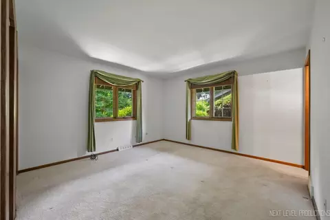 2050 Alschuler Dr, Aurora, IL 60506 photo 17