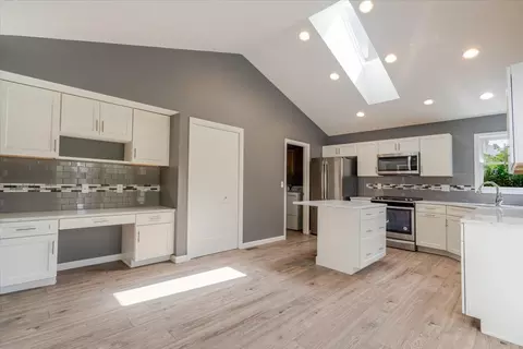 Other - 5 Chiswick Cir, Bloomington, IL 61704 photo 2 of 5