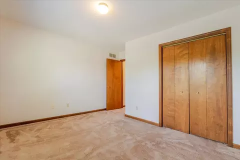 Bedroom - 5 Chiswick Cir, Bloomington, IL 61704 photo 6 of 6