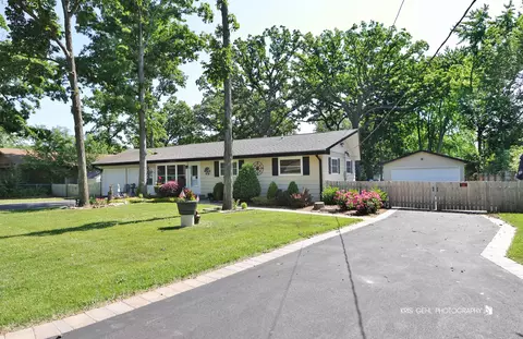 38159 N Geraghty Ave, Beach Park, IL 60087