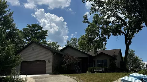 36 Hole In The Wall Ct, Wilmington, IL 60481