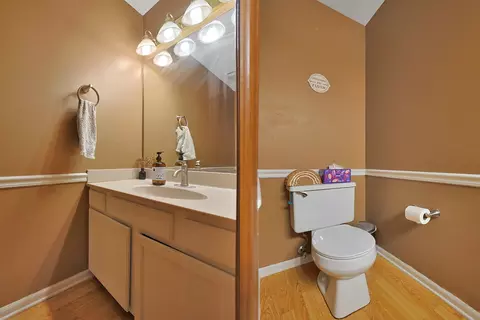 710 Cimarron Dr, Cary, IL 60013 photo 20
