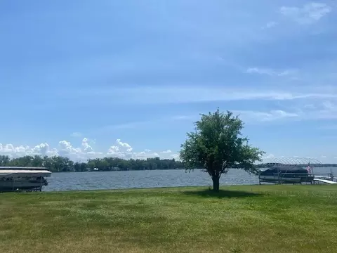 View/Area - 143 Eagle Point Rd, Fox Lake, IL 60020 photo 1 of 1