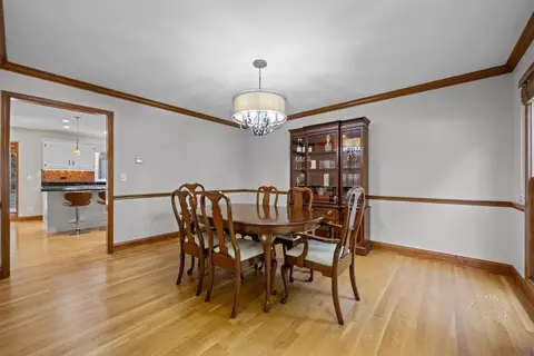 2337 Keim Rd, Naperville, IL 60565 photo 8