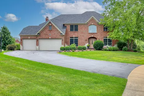 1272 Coyote Ct, Hampshire, IL 60140