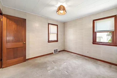 Bedroom - 3715 Maple Ave, Mchenry, IL 60050 photo 2 of 2