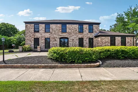 6527 Maple St, Morton Grove, IL 60053