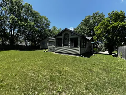 400 N Cottage Ave, Normal, IL 61761 photo 5