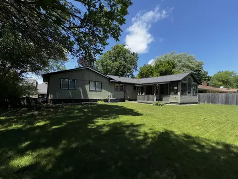 400 N Cottage Ave, Normal, IL 61761 photo 4