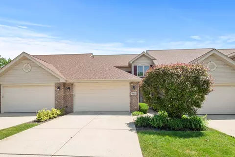 9403 Saratoga Ct, Hickory Hills, IL 60457