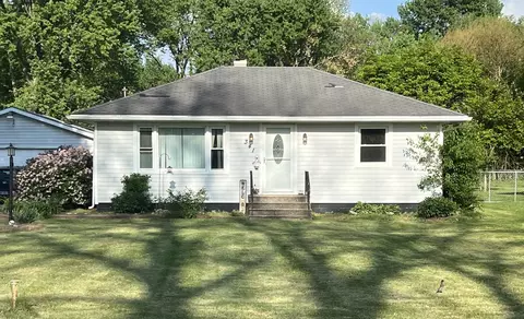 341 N Center St, Braidwood, IL 60408