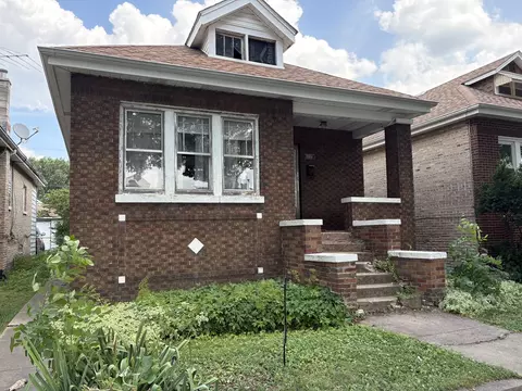 5535 S Fairfield Ave, Chicago, IL 60629