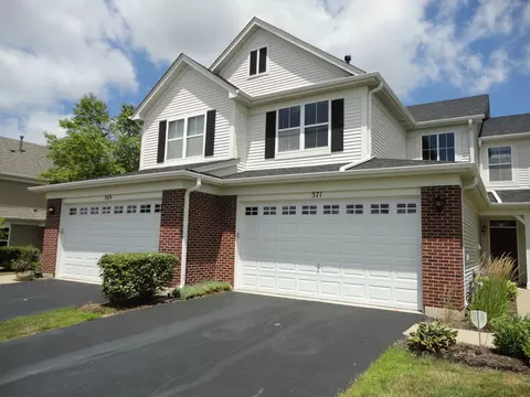 371 Mcgrath Dr, Oswego, IL 60543