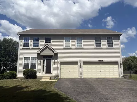 3649 Bailey St, Plano, IL 60545