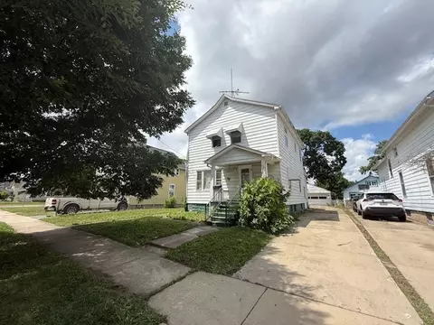 750 George Ave, Aurora, IL 60505
