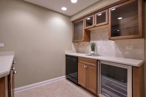 Kitchen - Undisclosed, Glenview, IL 60026 photo 4 of 4