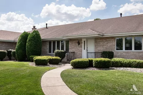 11015 New Mexico Ct, Orland Park, IL 60467