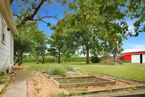 Exterior - 2840 W Ziebarth Rd, Normal, IL 61761 photo 2 of 9