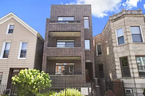 2449 W Cortez St #3, Chicago, IL 60622