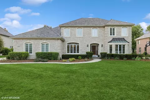 1600 Elderberry Dr, Libertyville, IL 60048