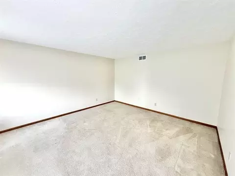 388 Red Fox Dr, Davis Junction, IL 61020 photo 18