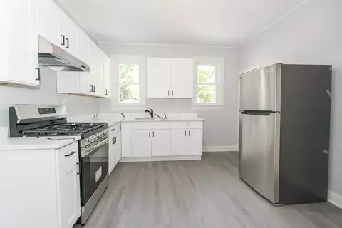 Kitchen - 328 Silver St, Elgin, IL 60123 photo 1 of 2