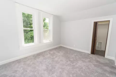 Bedroom - 328 Silver St, Elgin, IL 60123 photo 4 of 4
