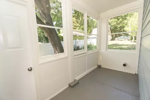 Exterior - 328 Silver St, Elgin, IL 60123 photo 2 of 4