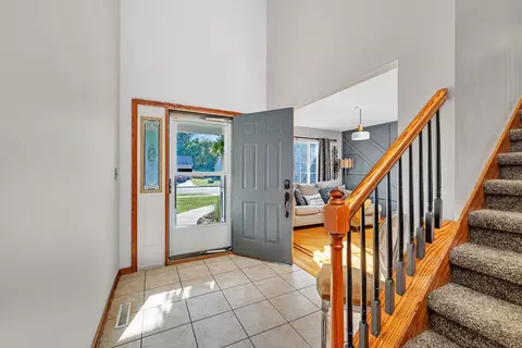 2570 Cobblestone Ct, Morris, IL 60450 photo 4