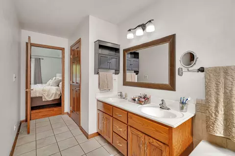 2570 Cobblestone Ct, Morris, IL 60450 photo 18