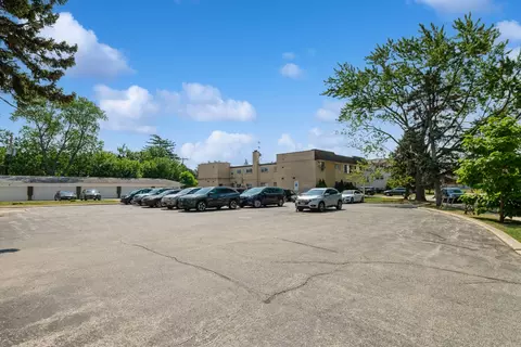 5975 N Odell Ave #4F, Chicago, IL 60631